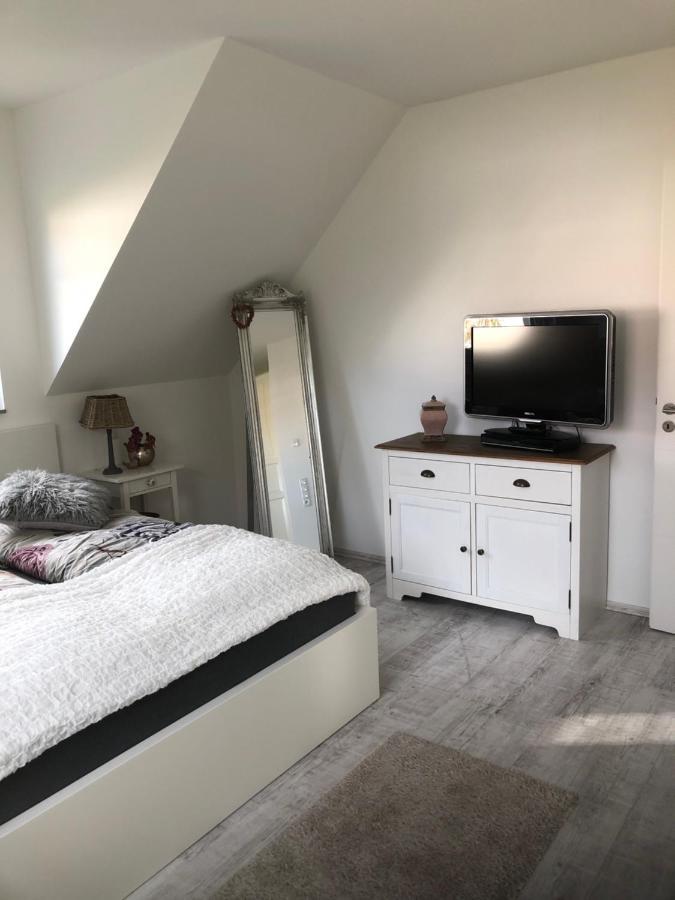 Homeflair Niederkassel Esterno foto