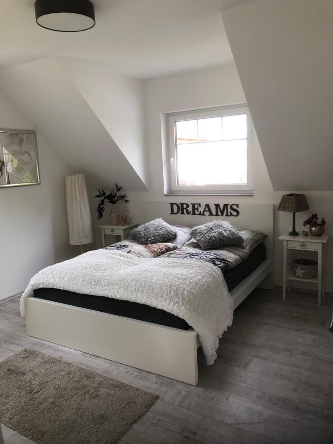Homeflair Niederkassel Esterno foto